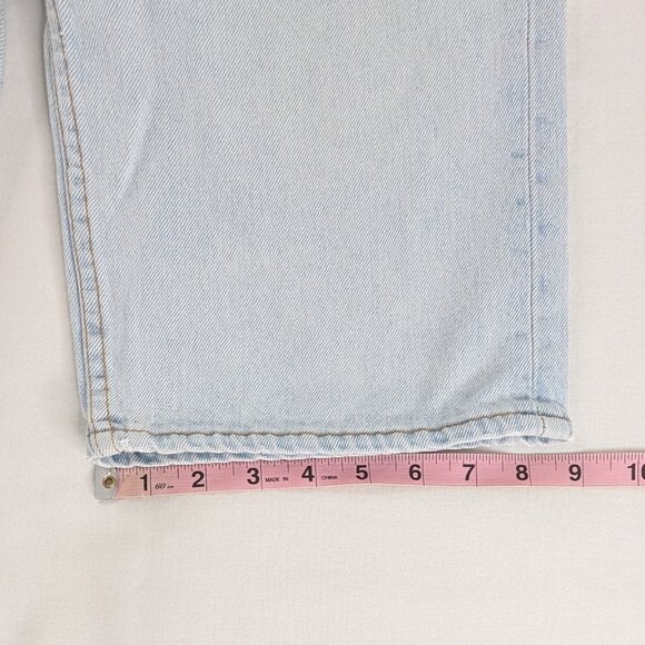 Levi's VTG Light Wash Denim Button Fly Long Length Jorts Jean Shorts - Picture 6 of 10